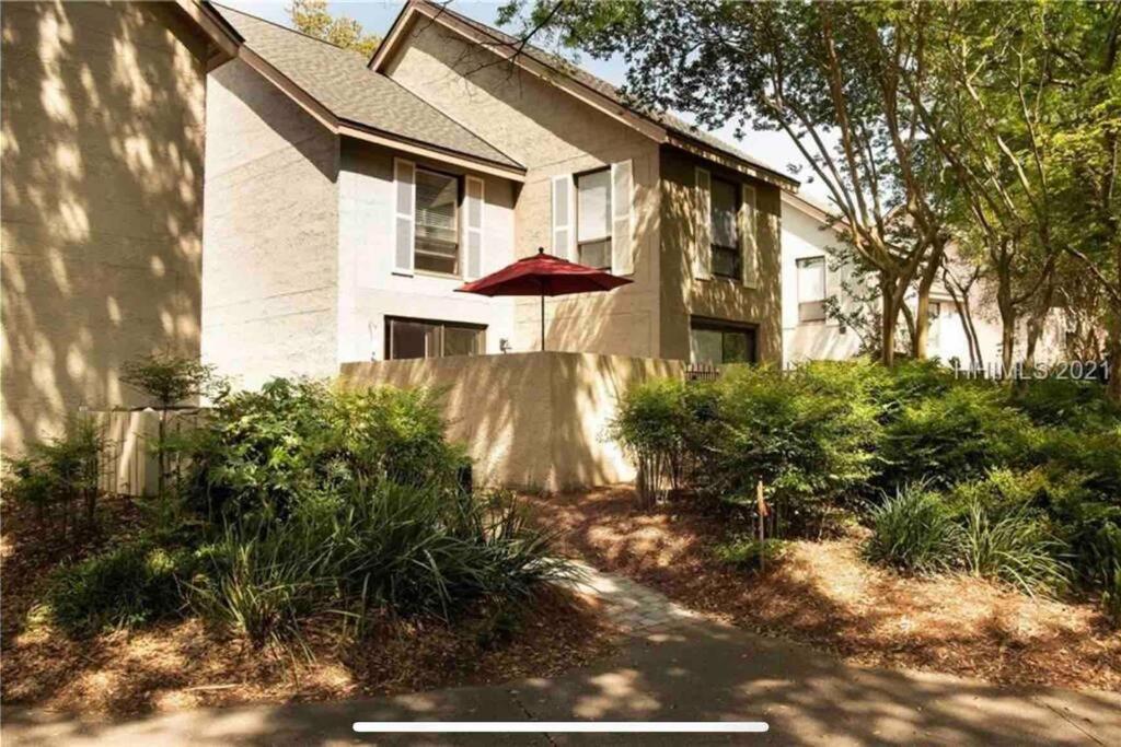 In The Heart Of Harbour Town 2Br 2Ba Pool Access Close To Beach Hilton Head Island Bagian luar foto